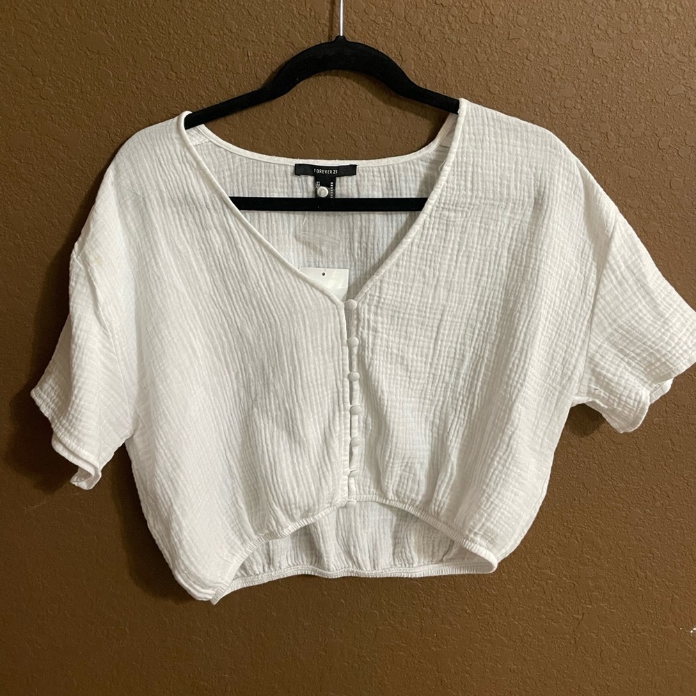 Brand new forever21 white shirt